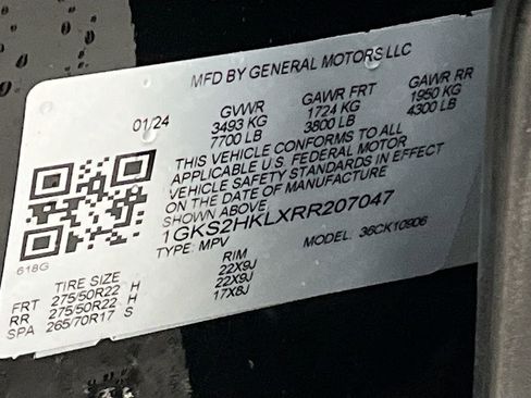 Used 2024 GMC Yukon XL AT4 w/ Technology Package image 35