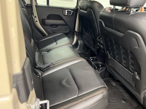 Used 2022 Jeep Gladiator Mojave w/ LED Lighting Group AWD/4WD image 24