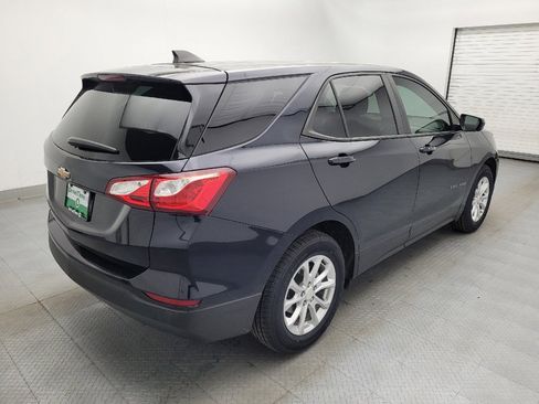 Used 2021 Chevrolet Equinox LS w/ LS Convenience Package image 9