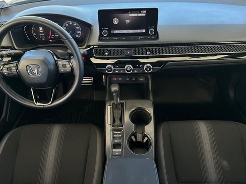 Used 2025 Honda Civic Sport image 13