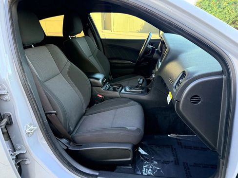 Used 2021 Dodge Charger SXT w/ Blacktop Package image 14