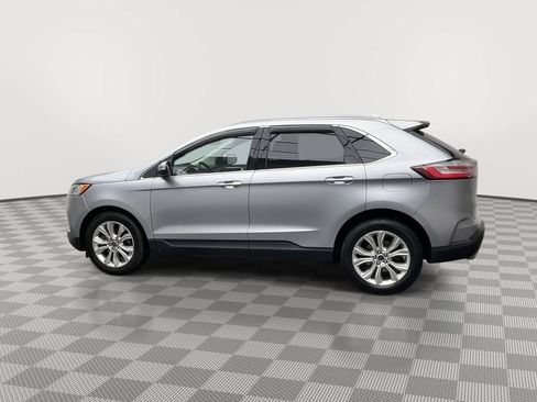 Used 2020 Ford Edge Titanium AWD/4WD image 37