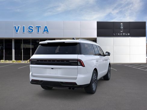 New 2026 Lincoln Navigator Reserve AWD/4WD image 8