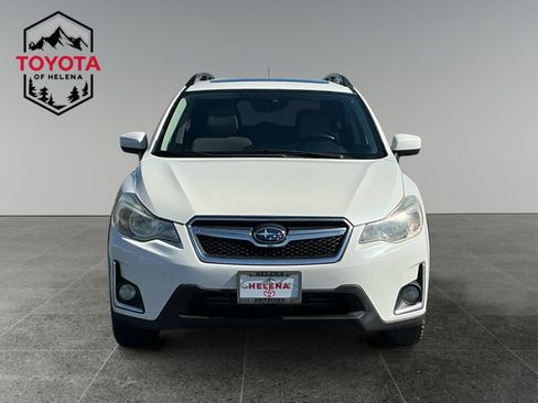 Used 2017 Subaru Crosstrek 2.0i Premium w/ Moonroof Package AWD/4WD image 8