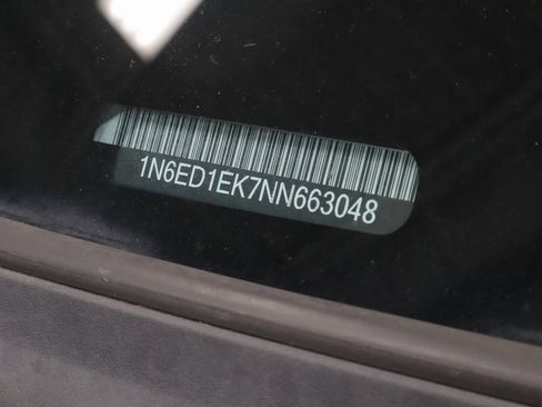 Used 2022 Nissan Frontier SV image 35