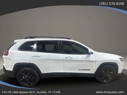 Used 2021 Jeep Cherokee Latitude Plus FWD image 6