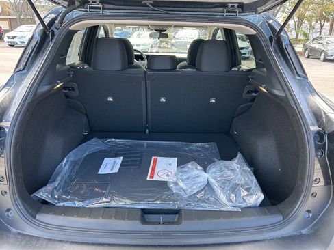 New 2026 Nissan Kicks SV w/ SV Premium Package FWD image 48
