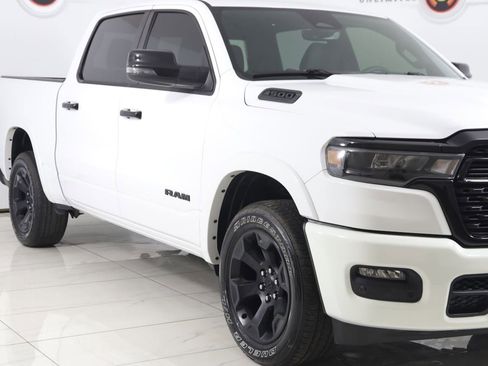 Used 2025 RAM 1500 Big Horn AWD/4WD image 37