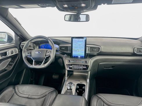 Used 2020 Ford Explorer ST w/ ST Street Pack AWD/4WD image 24