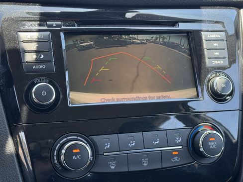 Used 2021 Nissan Rogue Sport S AWD/4WD image 25