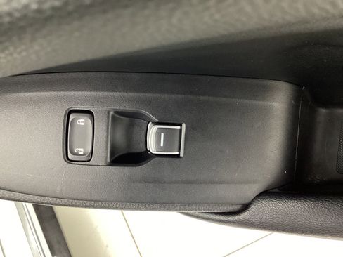 Used 2018 Honda Accord Touring image 40