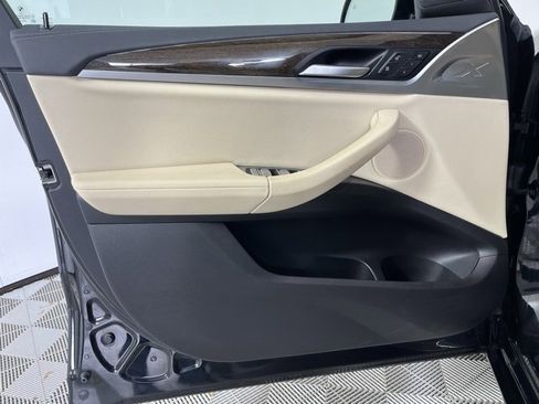 Certified 2023 BMW X4 M40i w/ Premium Package image 10