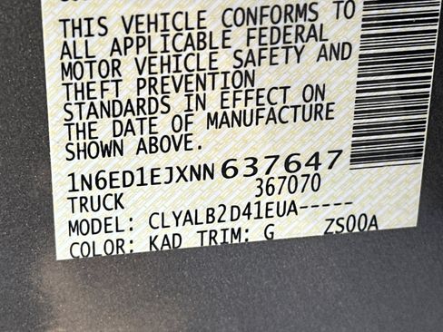 Used 2022 Nissan Frontier SV image 32