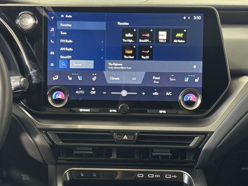 Used 2024 Lexus TX 350 AWD w/ Technology Package image 18