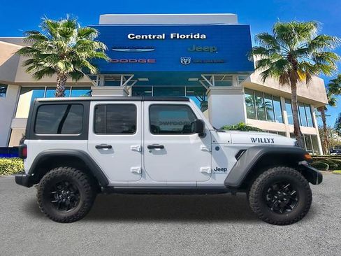 Used 2025 Jeep Wrangler Unlimited Sport S 4xe AWD/4WD image 4