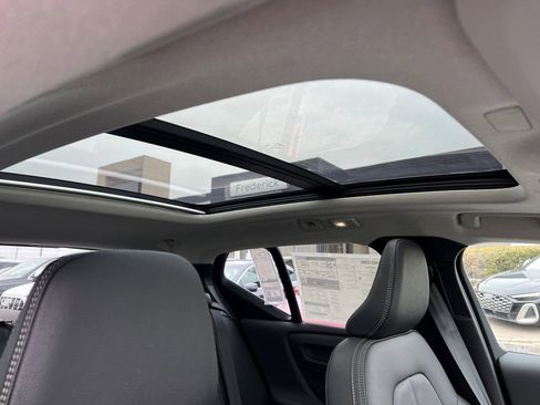 New 2026 Volvo XC40 B5 Ultra w/ Protection Package Premier image 10