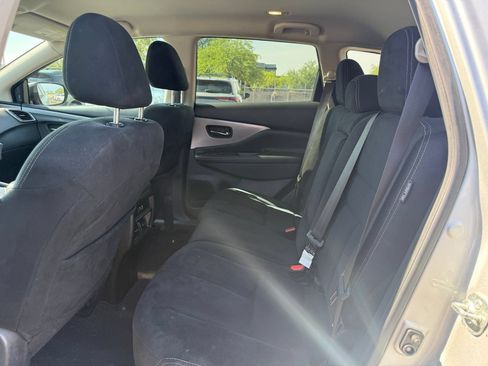 Used 2021 Nissan Murano S FWD image 10