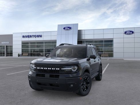 New 2025 Ford Bronco Sport Outer Banks w/ Outer Banks Tech Package+ AWD/4WD image 2