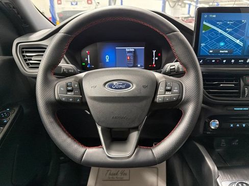 Certified 2024 Ford Escape ST-Line w/ Tech Pack #1 AWD/4WD image 19