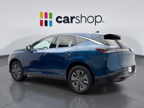 Used 2025 Nissan Murano SL AWD/4WD image 3