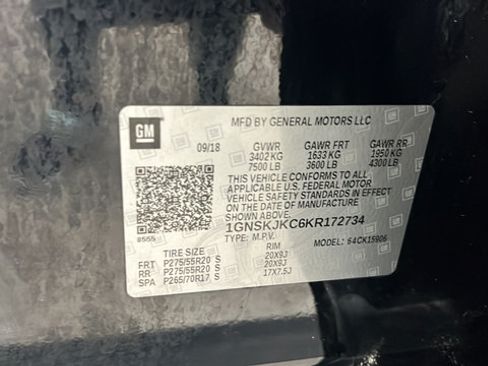 Used 2019 Chevrolet Suburban Premier AWD/4WD image 29