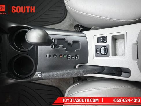 Used 2011 Toyota RAV4 Limited w/ Limited Extra Value Pkg AWD/4WD image 15