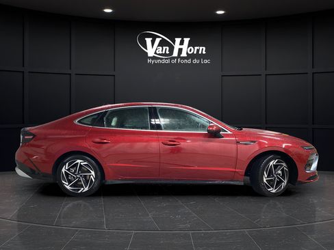 New 2026 Hyundai Sonata SEL AWD/4WD image 2