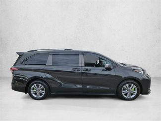 Used 2021 Toyota Sienna XSE w/ XSE Plus Package AWD/4WD video 4