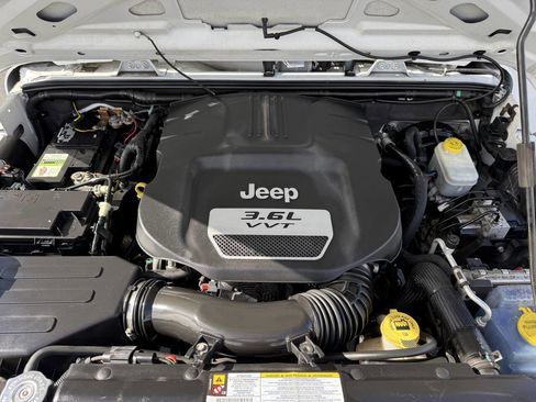 Used 2012 Jeep Wrangler Sport image 25