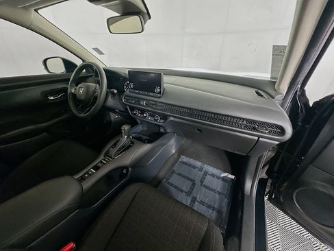 Used 2023 Honda HR-V LX image 29