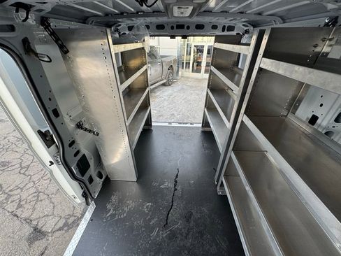 Used 2025 RAM ProMaster 2500 w/ Premium Convenience Group FWD image 6
