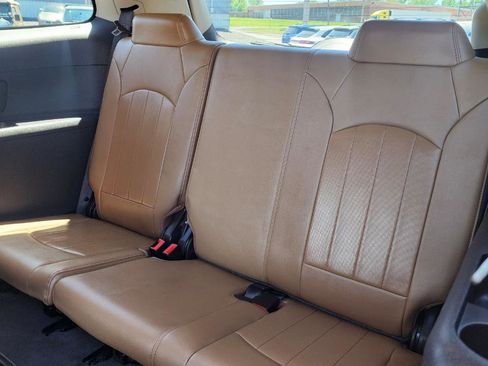 Used 2015 Buick Enclave Leather AWD/4WD image 20