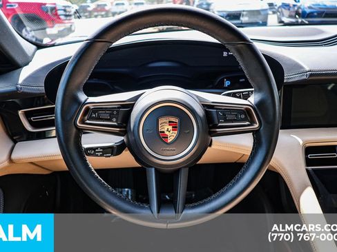 Used 2022 Porsche Taycan 4S image 32