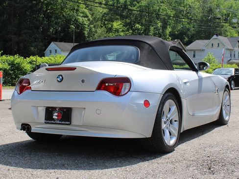 Used 2006 BMW Z4 3.0i RWD image 38