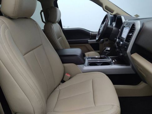 Used 2018 Ford F150 Lariat w/ Trailer Tow Package AWD/4WD image 21