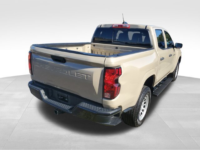Used 2024 Chevrolet Colorado W/T w/ WT Convenience Package II RWD image 4