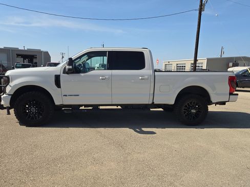 Used 2021 Ford F250 Lariat AWD/4WD image 6