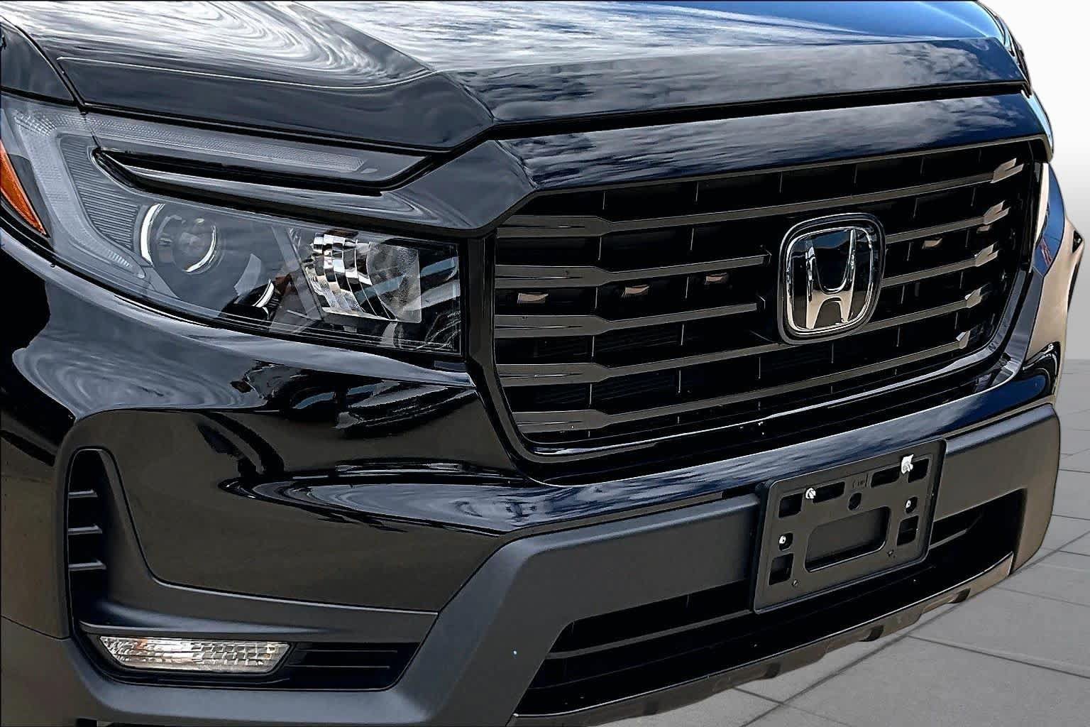 Used 2023 Honda Ridgeline Sport image 28