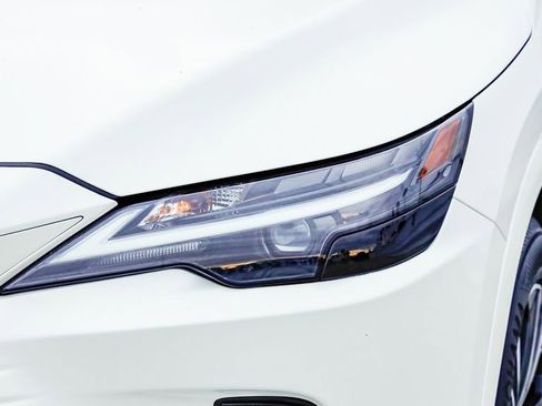 Used 2024 Lexus RX 350 FWD w/ Technology Package image 5