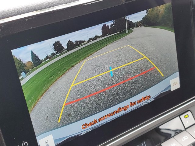 Used 2025 Toyota Camry LE FWD image 15