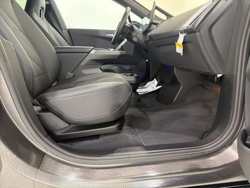 Used 2025 BMW iX xDrive50 w/ Premium Package image 20
