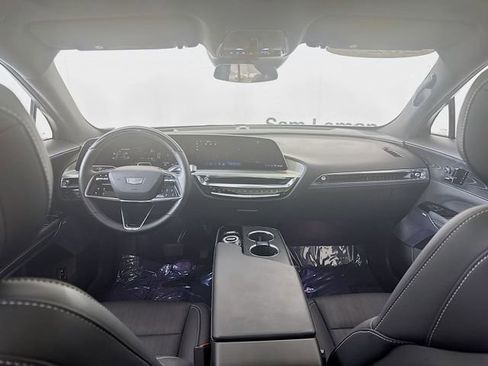 Used 2024 Cadillac Lyriq Luxury image 27