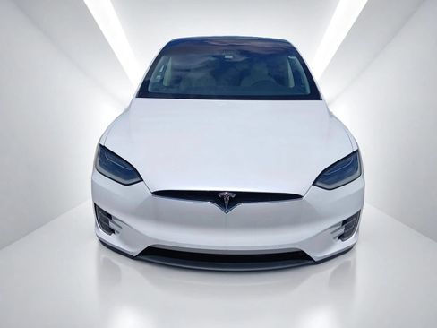 Used 2019 Tesla Model X P100D AWD/4WD image 11