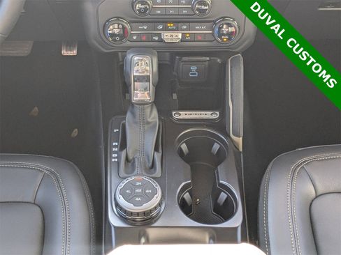 New 2025 Ford Bronco Badlands image 45