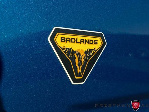 Used 2024 Ford Bronco Sport Badlands image 4