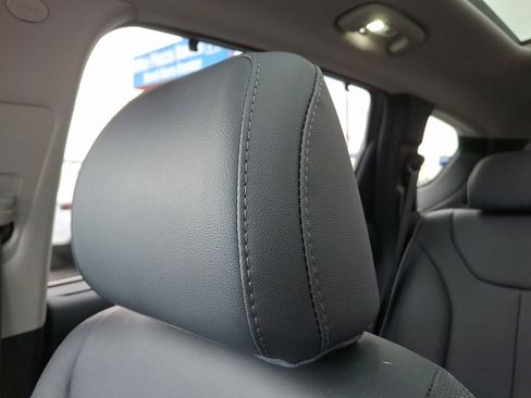 Used 2021 Hyundai Santa Fe SEL w/ Convenience + Premium Package image 13