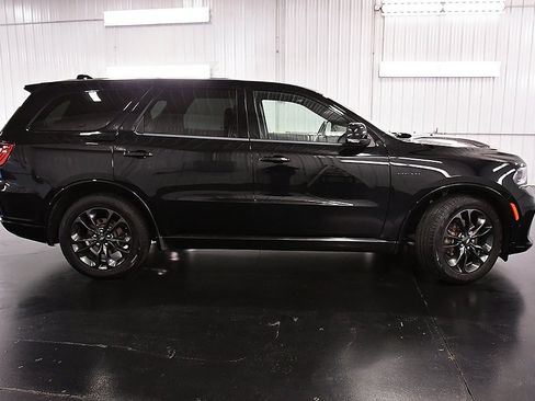 Used 2022 Dodge Durango R/T w/ Blacktop Package image 8