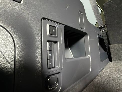 Used 2025 Ford Expedition Max Active RWD image 20