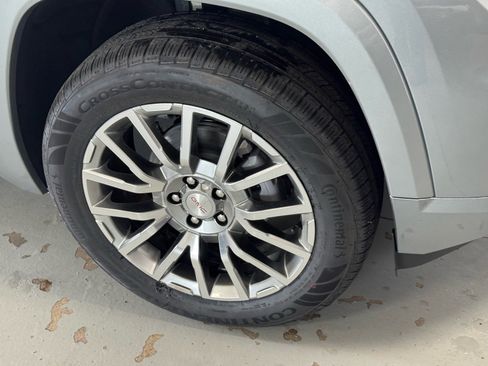 New 2026 GMC Terrain Denali AWD/4WD image 4