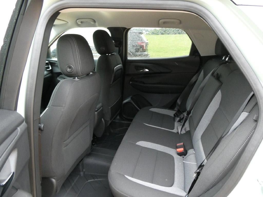 New 2026 Chevrolet TrailBlazer LT w/ Convenience Package AWD/4WD image 14